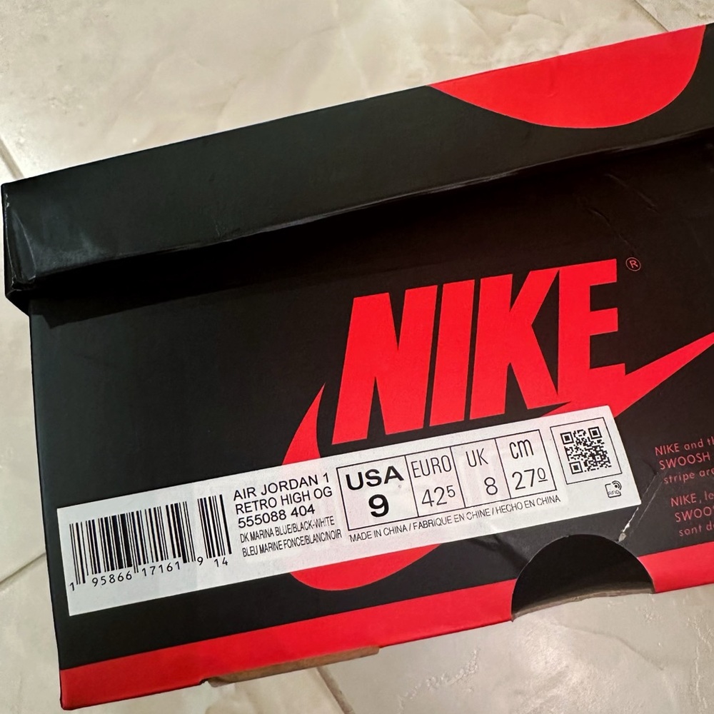 New Air Jordan 1 High Dark Marina Size 9 - Picture 4 of 4